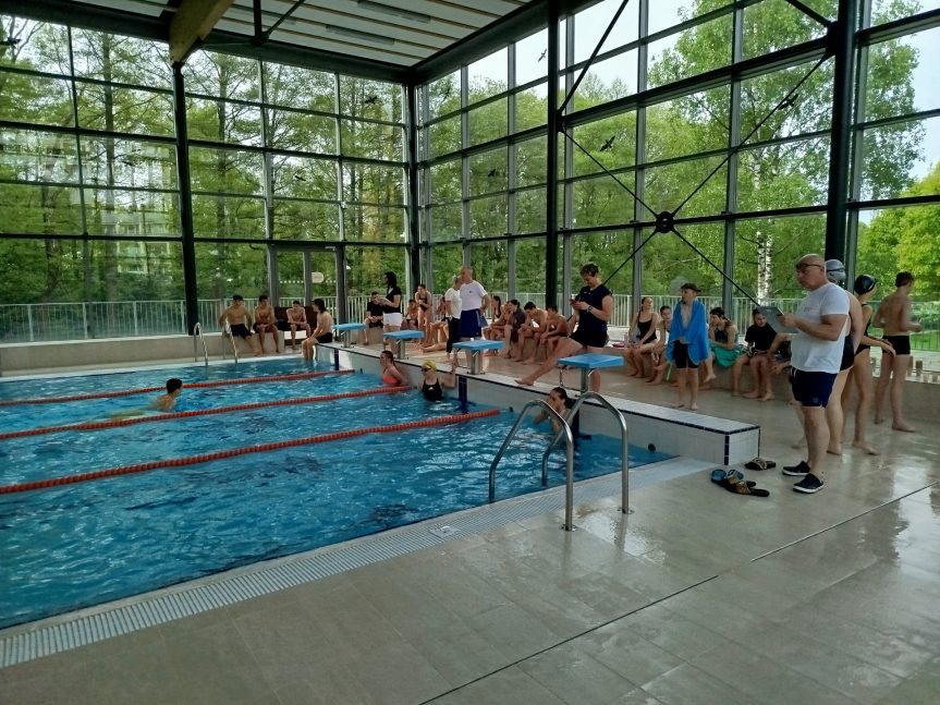 6.5. Plavecké závody škol
