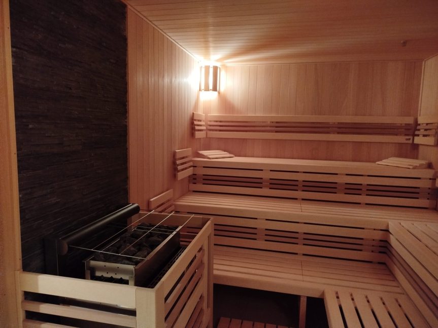 14.3. Noční lázně